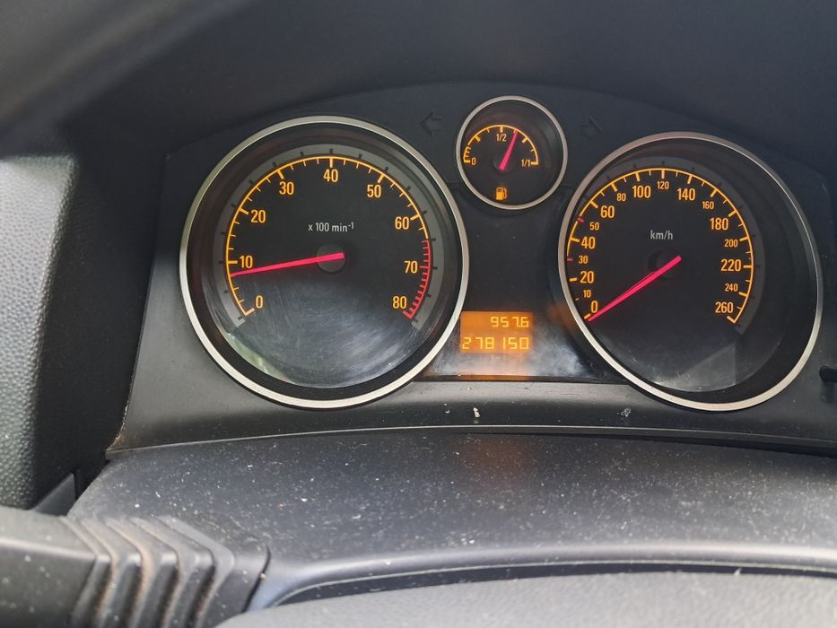 Vând  Opel astra H