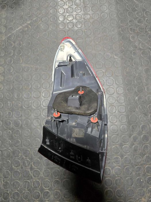 Ляв външен стоп за Mercedes GLC X253