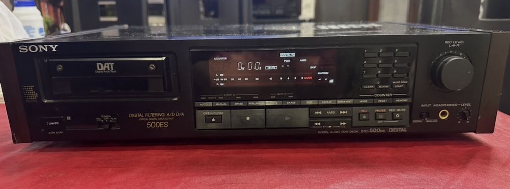Sony DTC2000 ES DTC77ES  DTC 500ES
