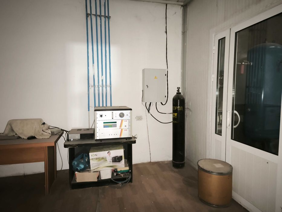 Yu  Холодильный комплекс на 1100тонн, участок земли 34 сотки