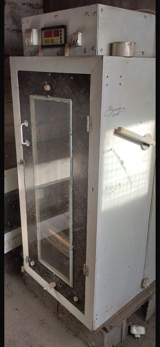 Продам инкубатор