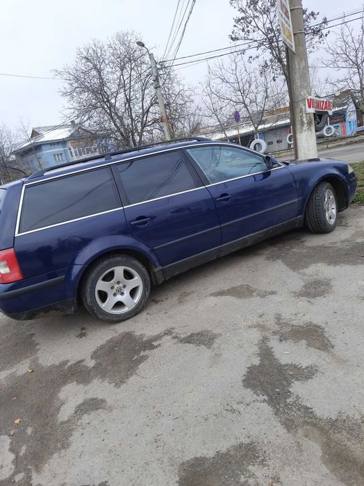 Vând volkswagen Passat b5 2005