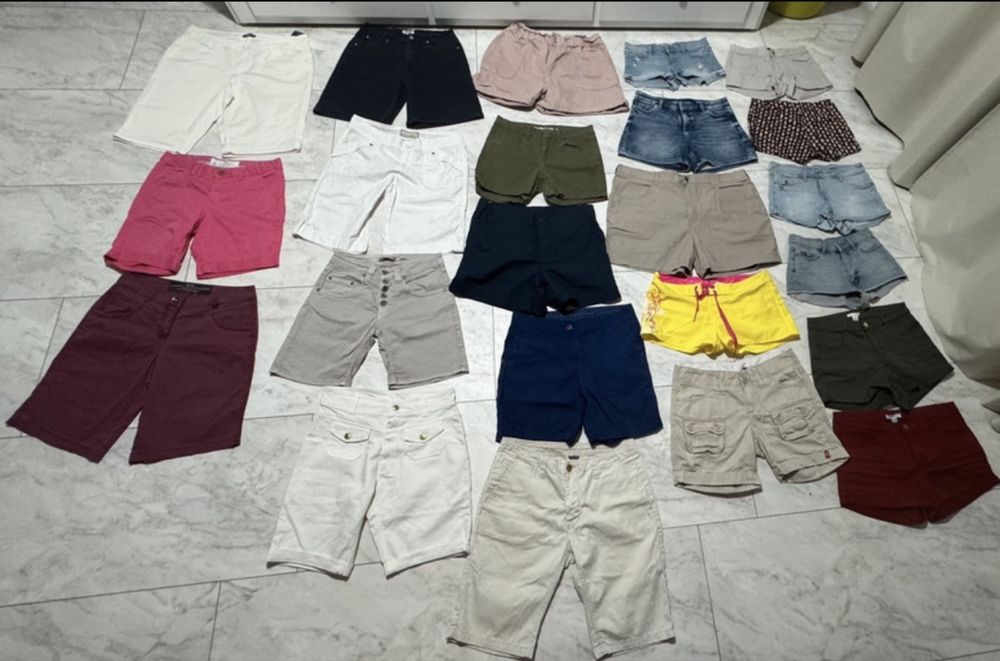 Lot 23 perechi pantaloni scurti dama