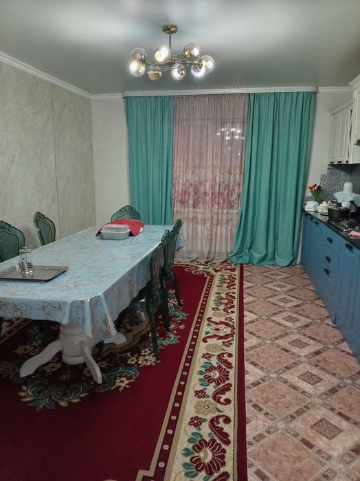 Тез арада үй сатылады