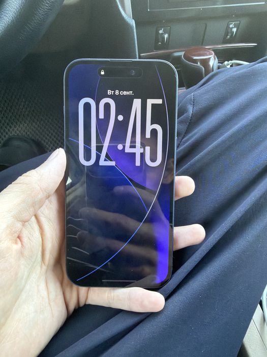 Продам iphone 17 pro 256 gb все работает
