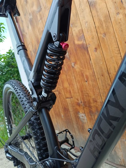 2024 Rocky Mountain Element A30