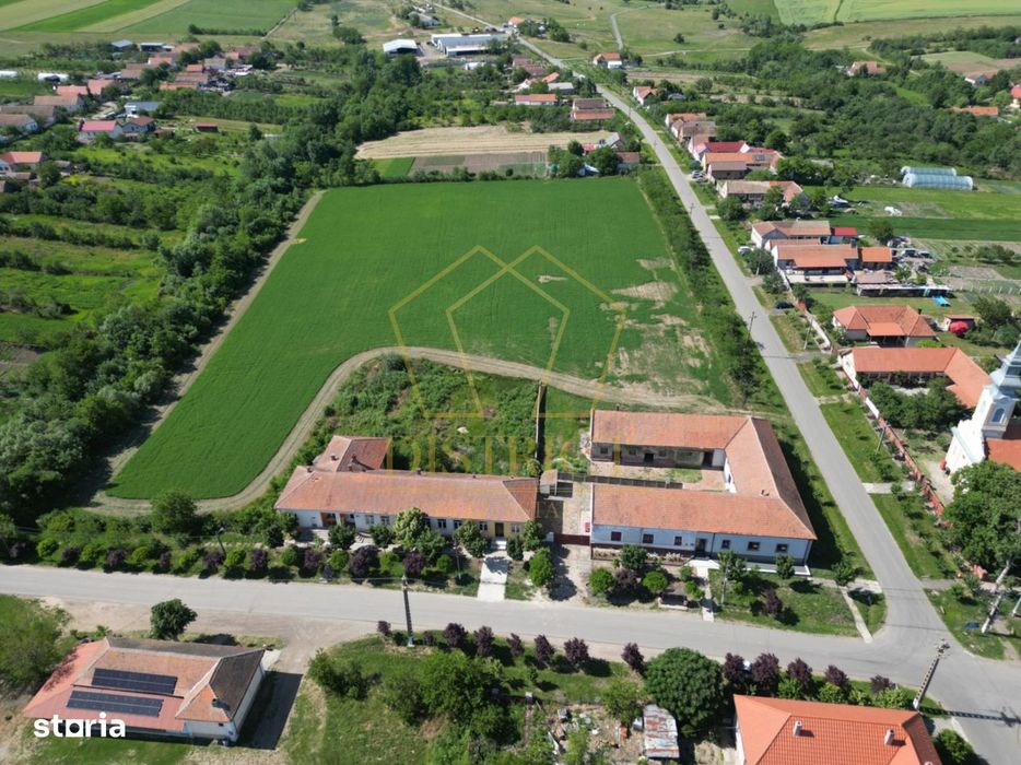 Casa cu istorie in Petrovaselo