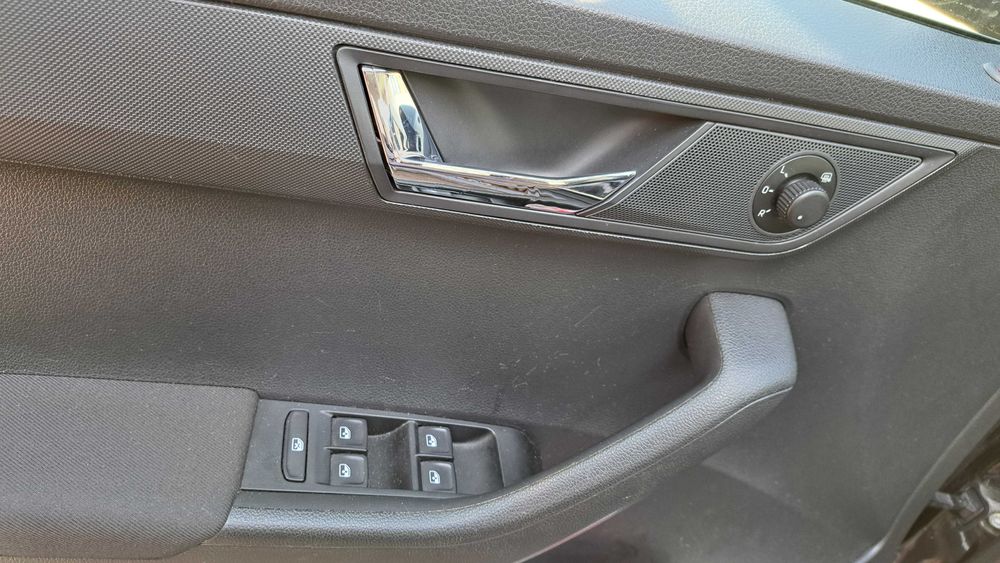 SKODA Fabia 2020 — imagine 3