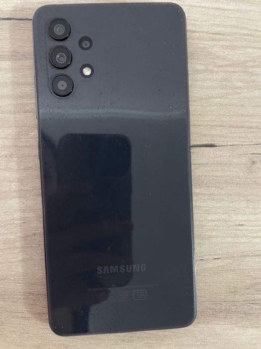 Продам телефон самсунг А32