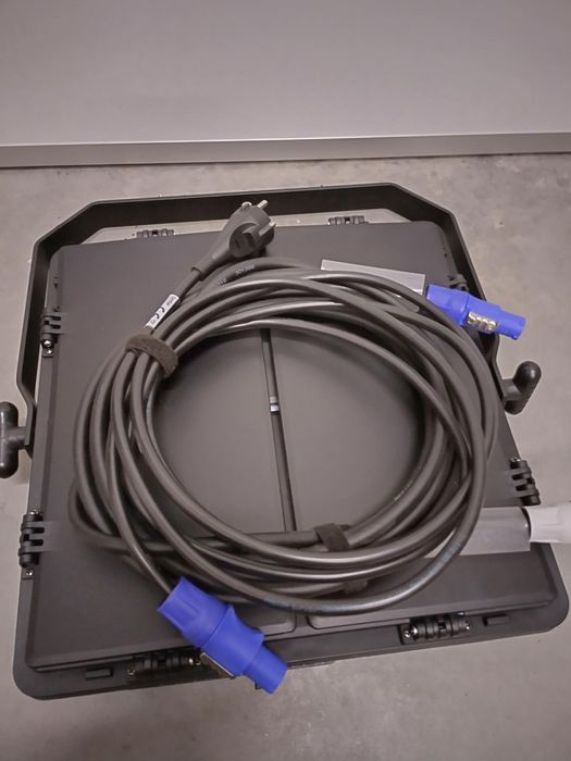 Panou LED cu temperatură de culoare variabilă. Varytec