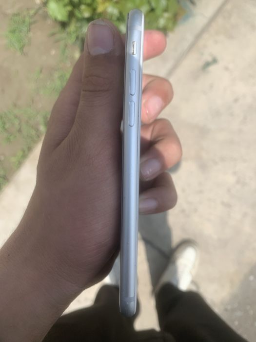 Iphone 8 holati alo