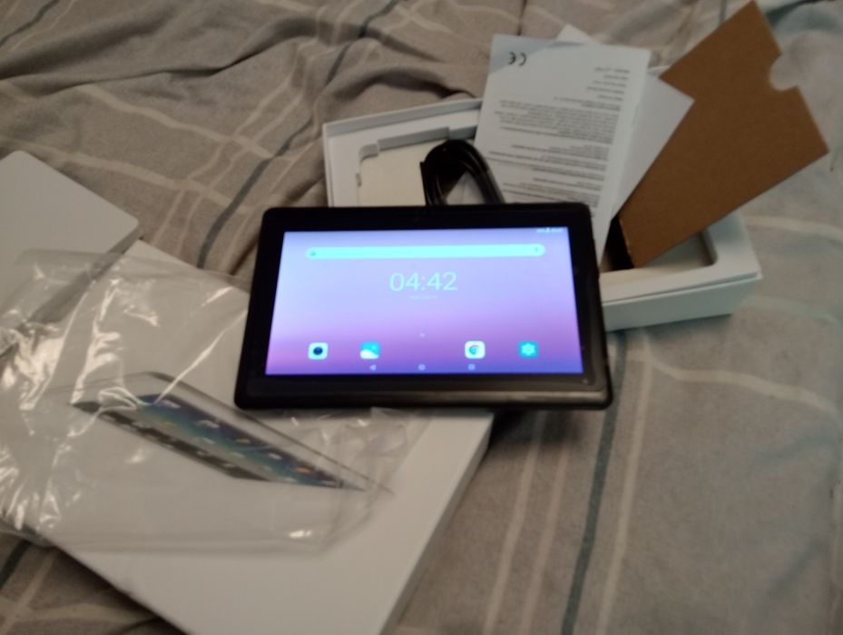 Продам планшет новый