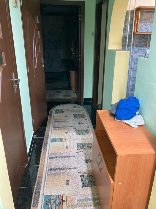 De închiriat  ap. cu 2-camere în cart Mănăștur str.Mehedinți   350 E. lunar