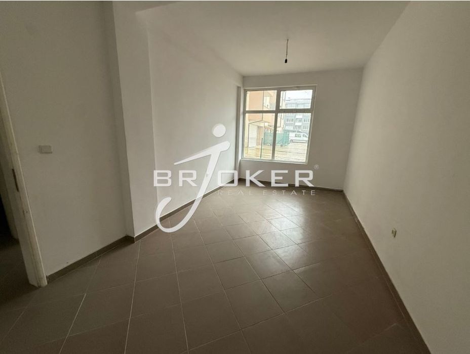 Магазин в Кърджали-Възрожденци