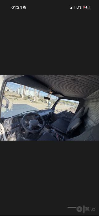 Isuzu NQR71PL фургон