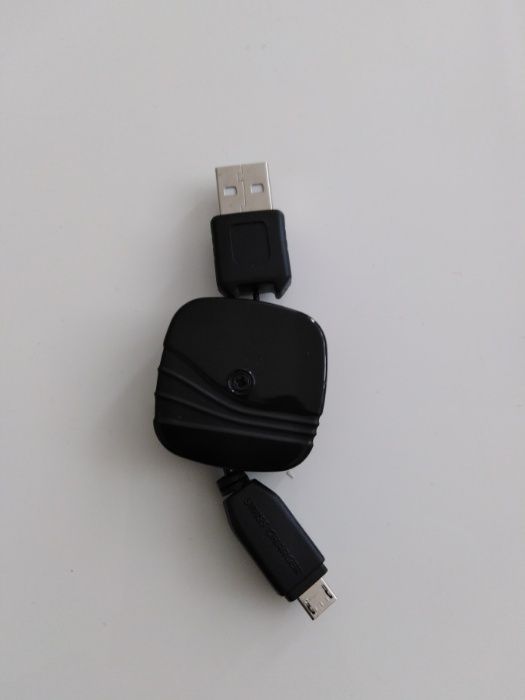 Vand incarcator original elvetian,retractabil.mufa mini usb,nou nout.