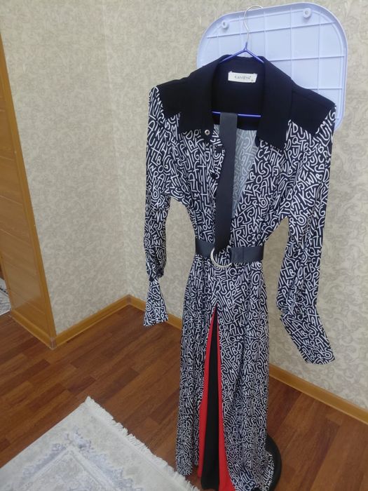 Платье в отличном состоянии