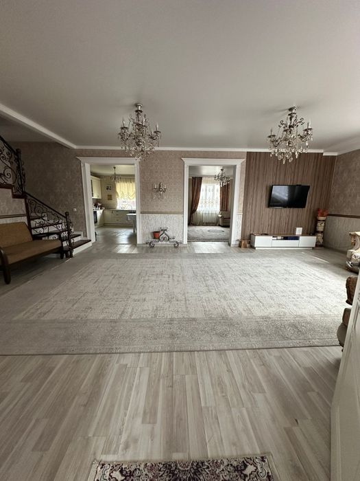 Коттедж 260 кв.м продам п.Караоткель