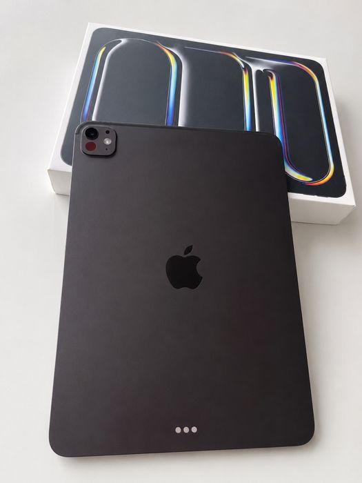 iPad Pro 11” M5 256GB  Space Black