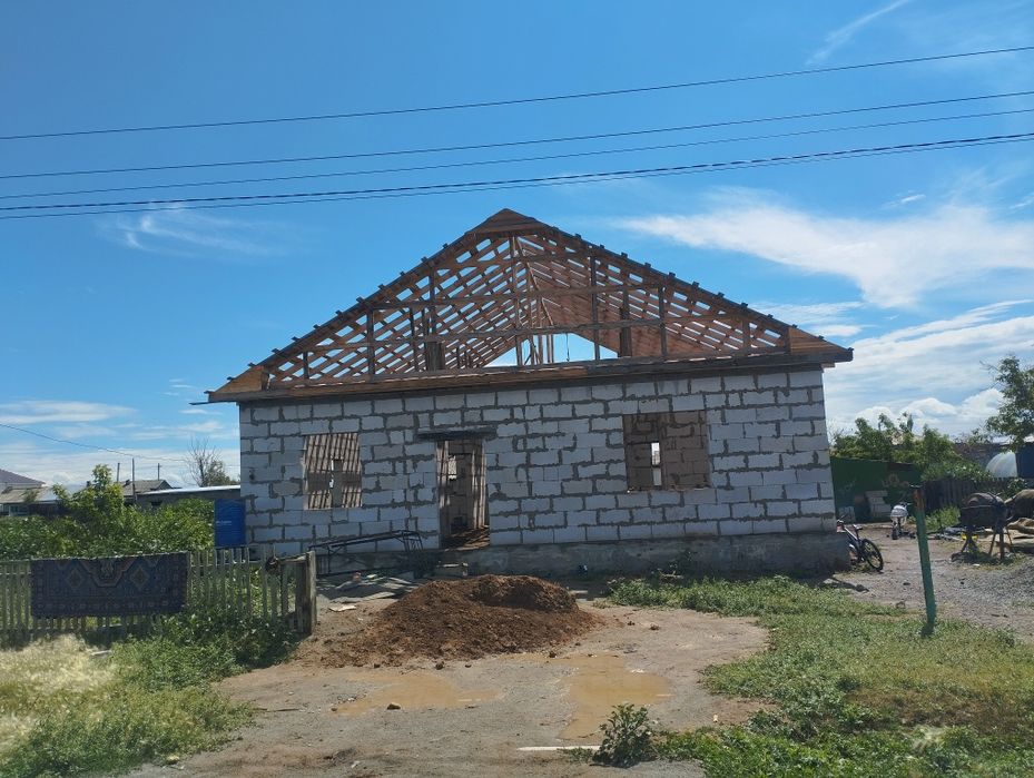 Продам недостроенный дом