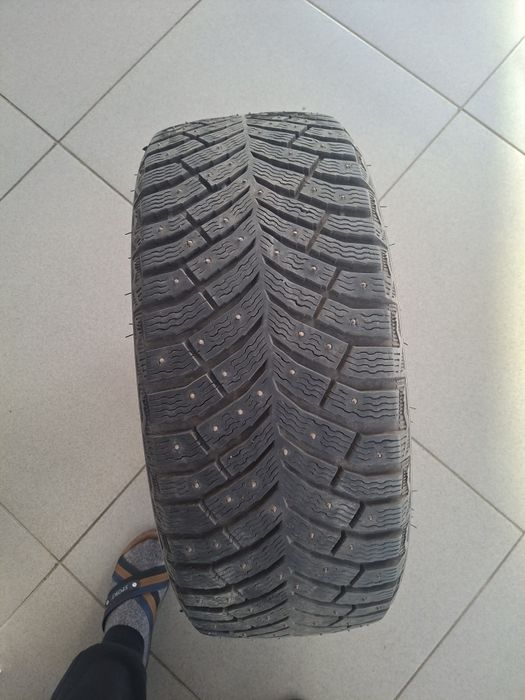 Срочно продам шины