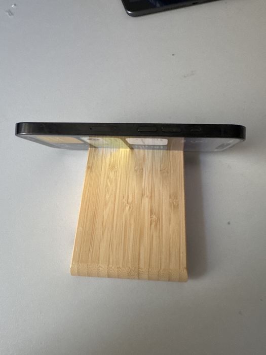 Vând telefon iPhone 14 Pro într-o stare perfectă