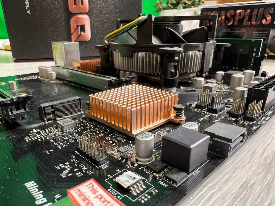 Материнская плата H510 PRO BTC+