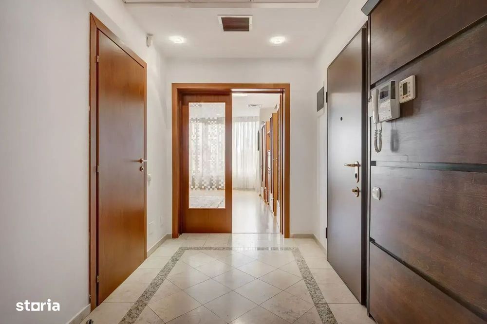 Apartament 3 camere pe Blvd. Primaverii!