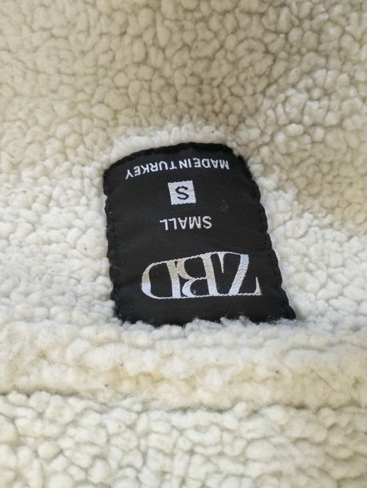 Продам джинсовую куртку