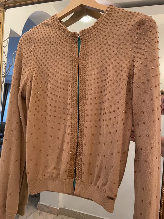 Pulover Guess cu paiete