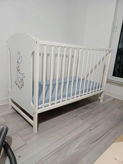 Vand patut bebe foarte putin folosit