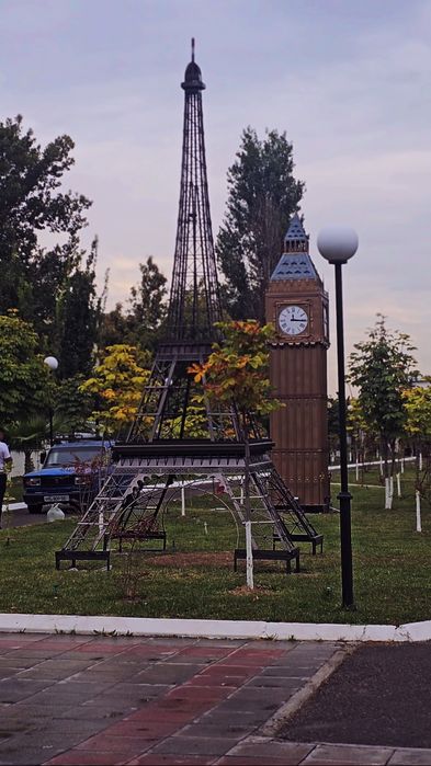 Eiffel теле бащня изготовием на заказ