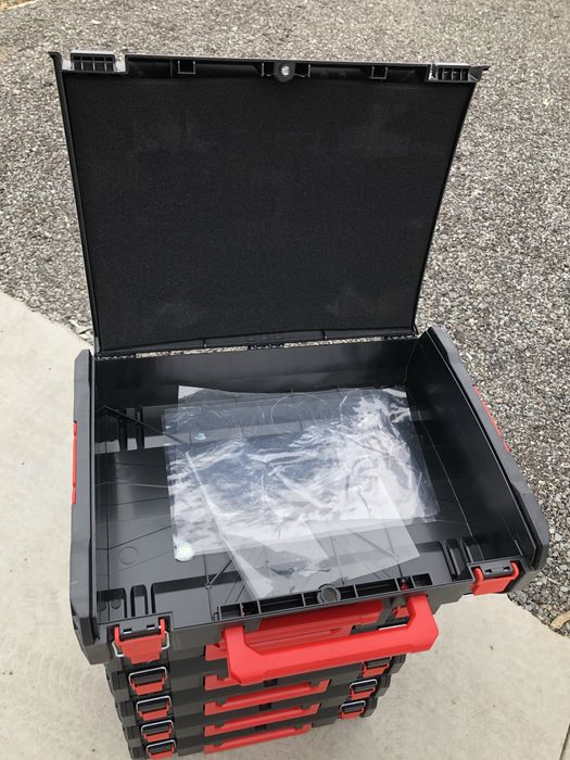 Oferta set 3 cutii depozitare scule Milwaukee Fuel