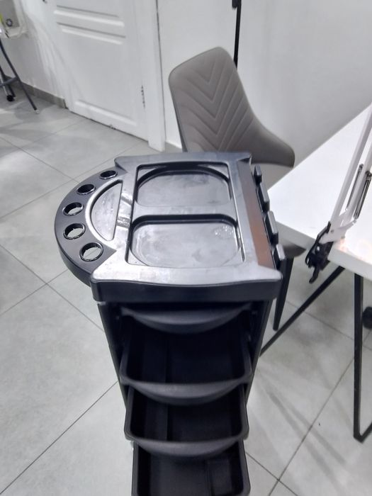 Салонный помощник