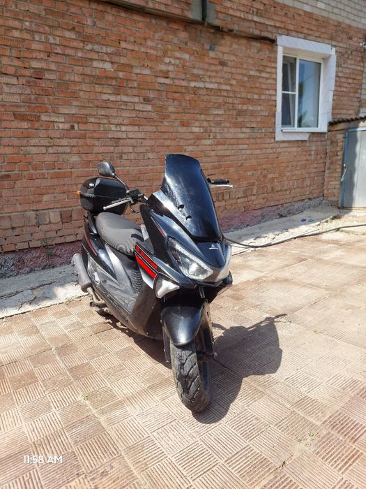 Обмен, продажа скутера 180 кубов