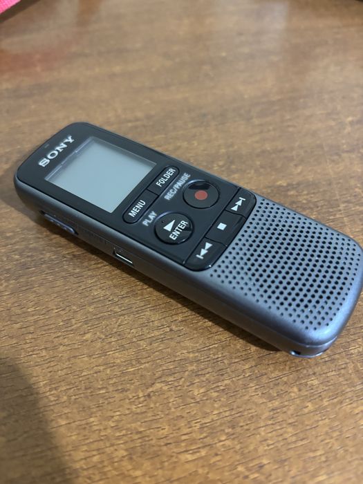 диктофон для записи звука Sony ICD-PX240