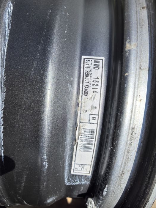 15 цола 5 х 108 мм Рено Канго / Мерцедес Цитан - 6 инча / ЕТ 44