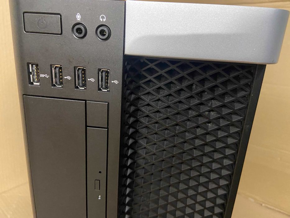 Dell T7810 2x E5-2680 v4, 32GB DDR4, AMD W2100, 7810 работна станция