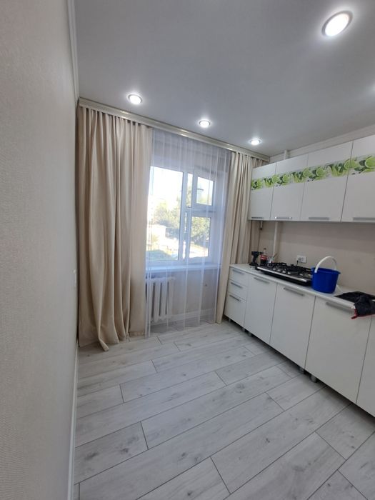 Продам 1 ком кв центр