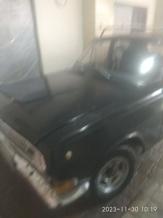 Машина Волга газ 24