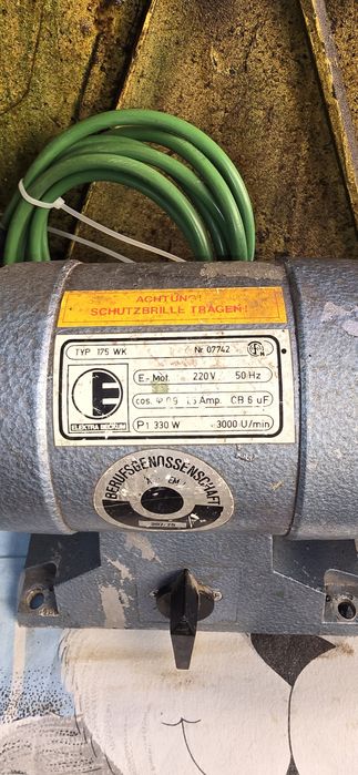 Elektra Beckum polizor de banc Germania