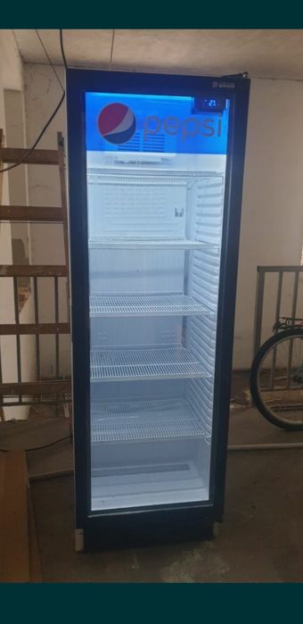 Vitrina frigorifica pentru sucuri -bauturi