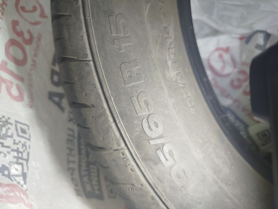 Шины Continental летние 195/65/15 - 4 шт