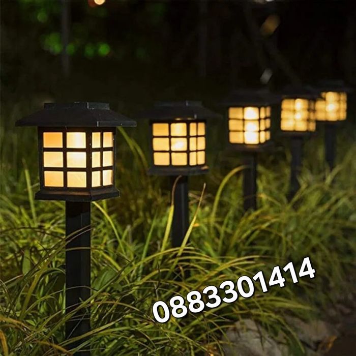 Соларна градинска лампа с ярка светлина SB-34