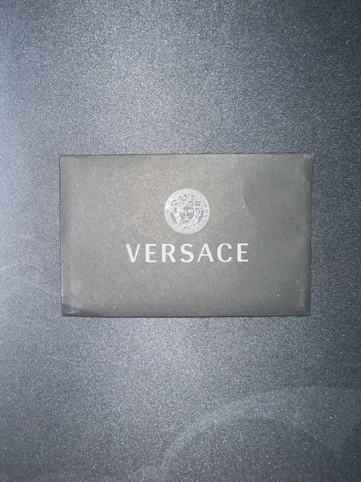 Vând lanț versace cu cutie și factura