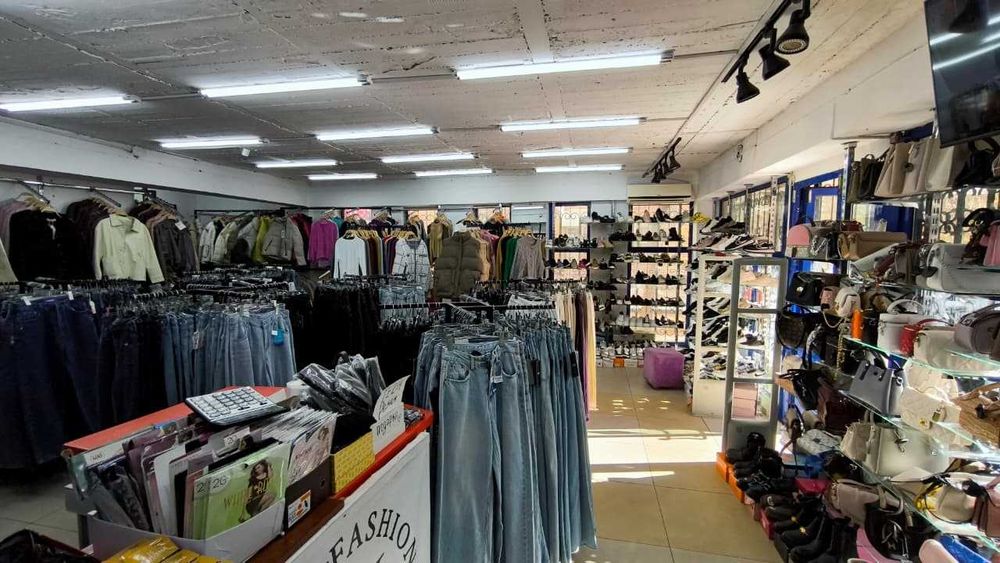 Продаётся коммерческое помещение -ПЕРВАЯ ЛИНИЯ - ТАМЕРЛАНОВСКОЕ ШОССЕ.