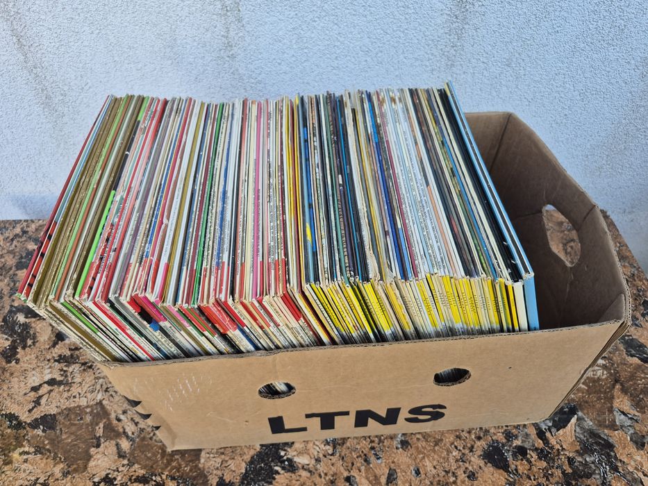 Vând lot 150LP discuri vinil EMI HIS Master's Voice cu muzica clasica