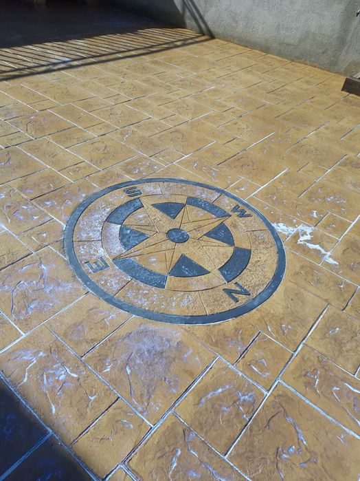 Beton Amprentat, Vertical și Elicopterizat .