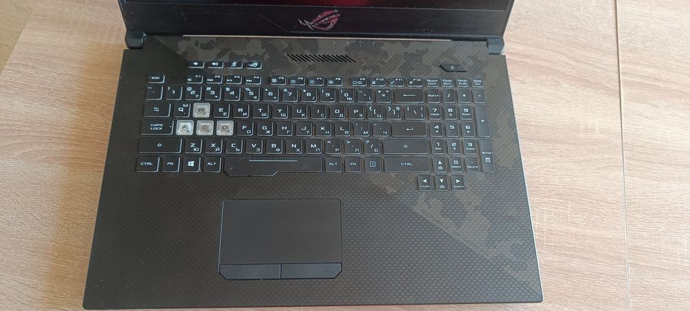 ASUS ROG Strix SCAR II gl704gv-ev008