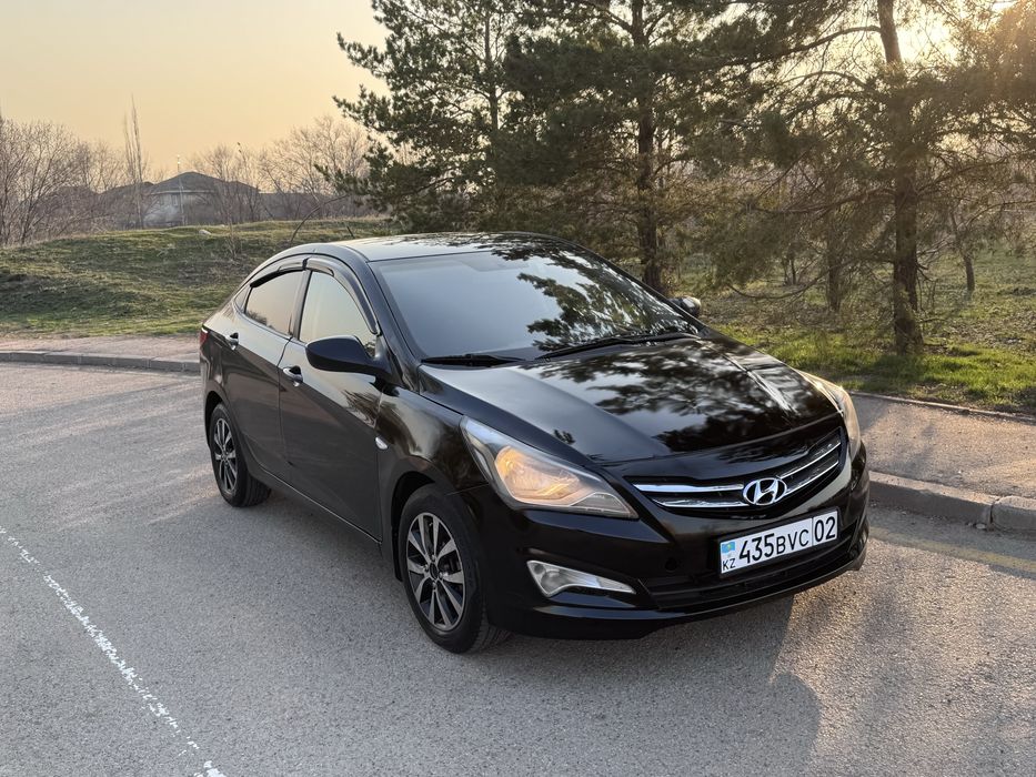 Hyundai accent 2014